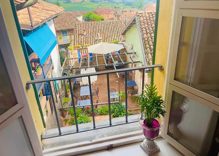 La Gialla Di Via Silvano 12